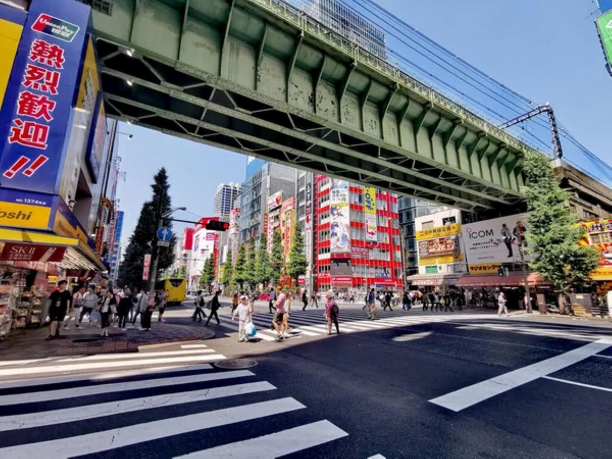 Apa Hotel Akihabara Ekihigashi Tokyo Ngoại thất bức ảnh